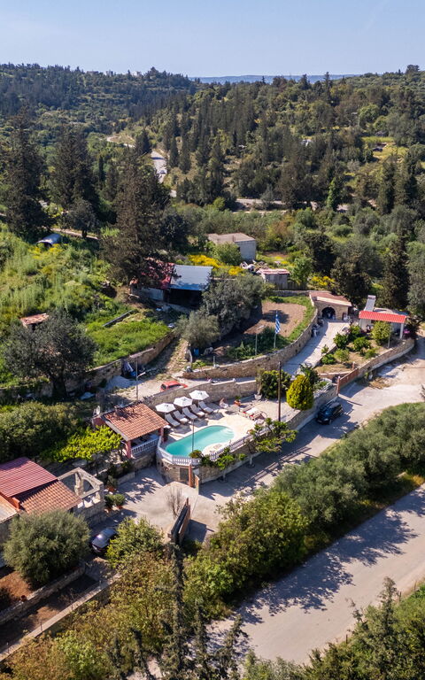 Villa Nikolas: Scenic View