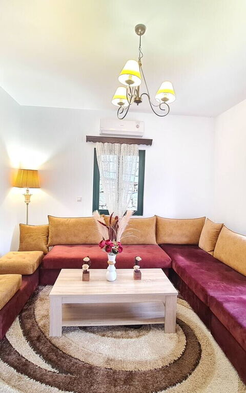 Villa Nikolas: Living Room