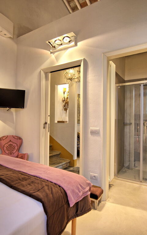 Villanova Lonciano - 2026: Bathroom, Bedroom