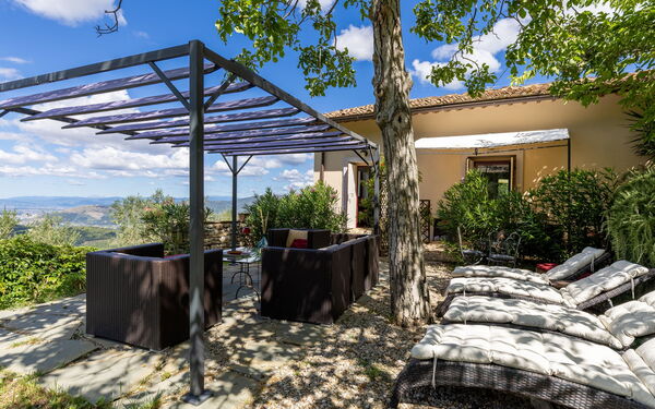 Villanova Lonciano - 2026: Building Exterior, Outdoor