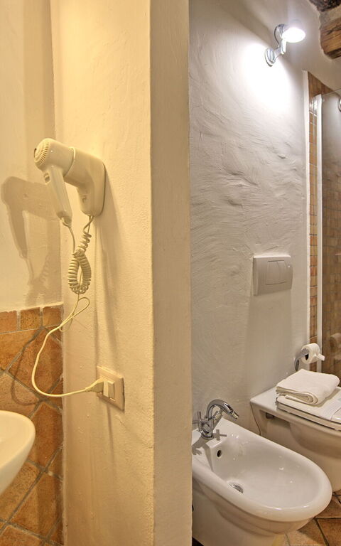 Villa Lonciano - 2026: Bathroom