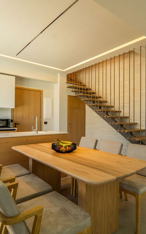 Villa Zen Hephaistos: Dining Room, Kitchen