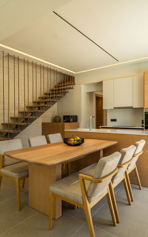 Villa Zen Hera: Dining Room, Living Room