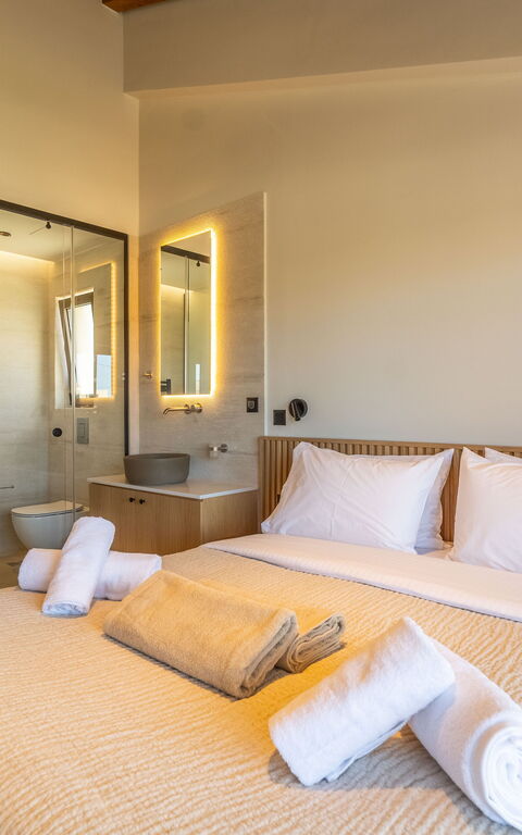 Villa Zen Hera: Bathroom, Bedroom