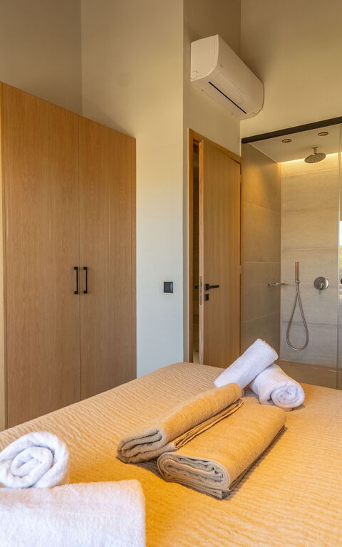 Villa Zen Hera: Bathroom, Bedroom