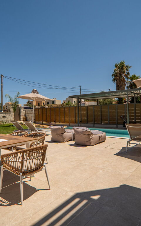 Villa Zen Hera: Balcony / Terrace / Patio, Building Exterior, Outdoor