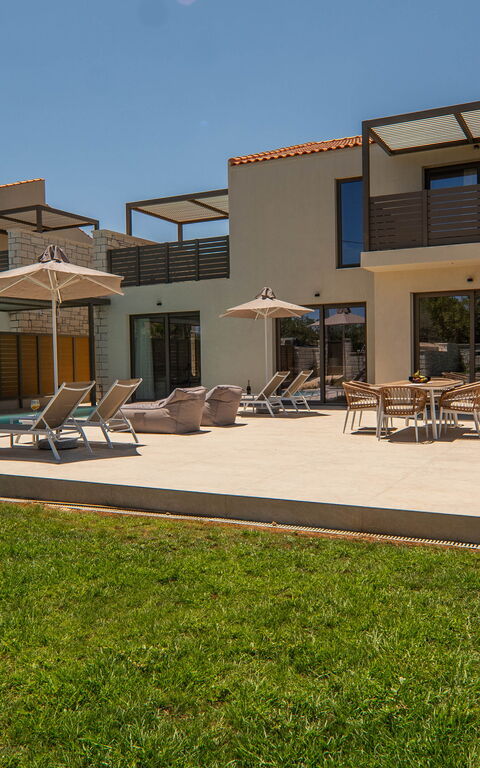 Villa Zen Hera: Building Exterior, Outdoor