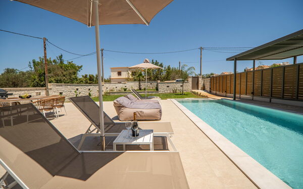 Villa Zen Hera: Building Exterior, Outdoor, Pool