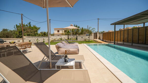 Villa Zen Hera: Building Exterior, Outdoor, Pool