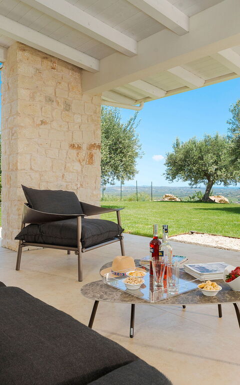 Netina Domus: Outdoor, Scenic View