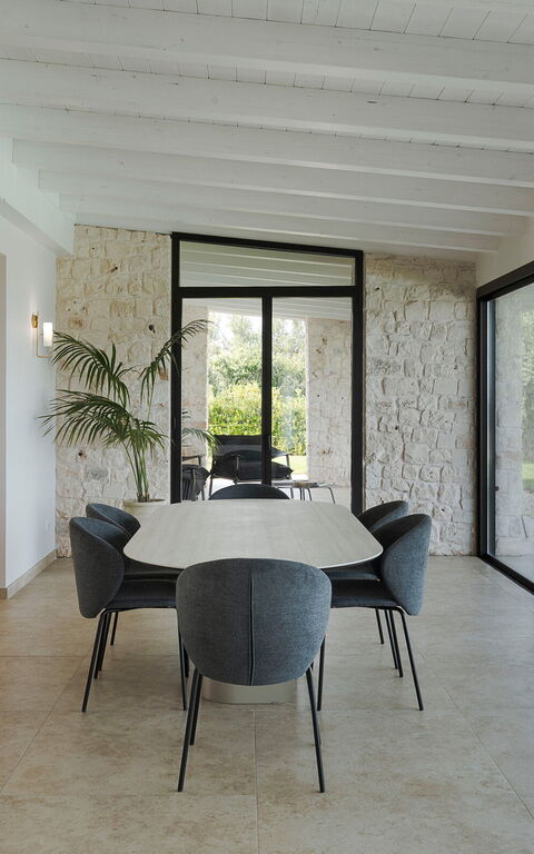 Netina Domus: Dining Room