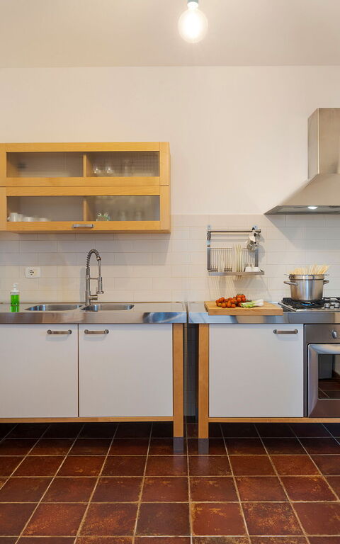 Corte Antigua: Kitchen