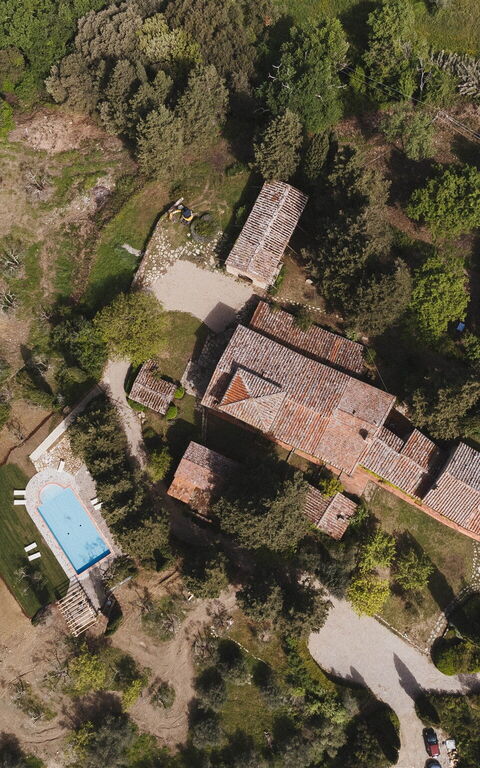 Podere Lupinati: Pool, Scenic View