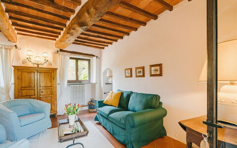 Accommodation Corte: Living Room