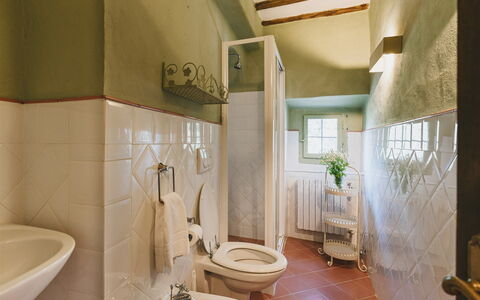 Accommodation Colonica: Bathroom