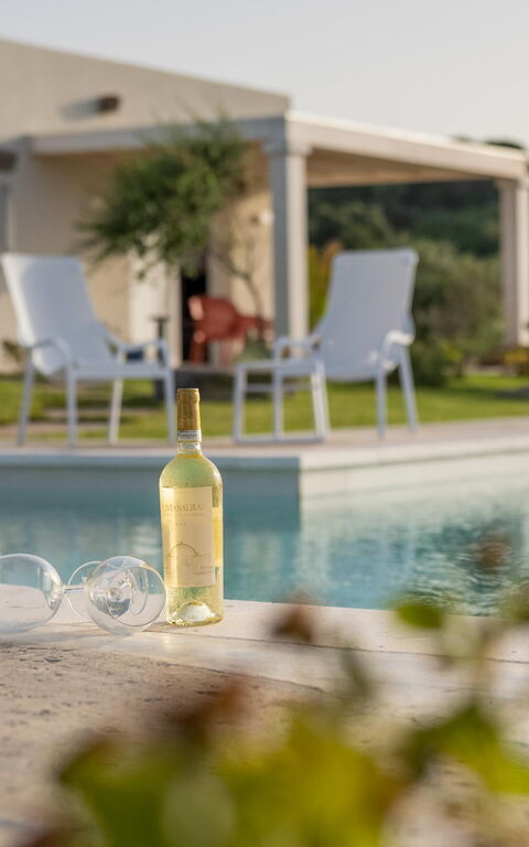 Villa Fior D'acqua: Building Exterior, Garden, Outdoor, Pool