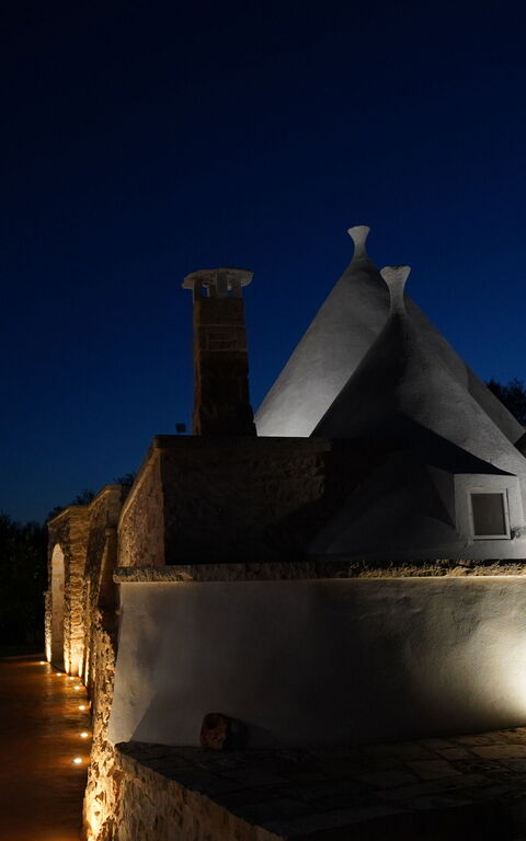 Trullo Samanta: Building Exterior, Outdoor