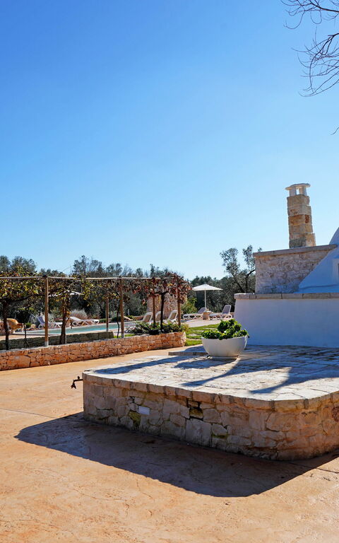 Trullo Samanta: Building Exterior, Outdoor