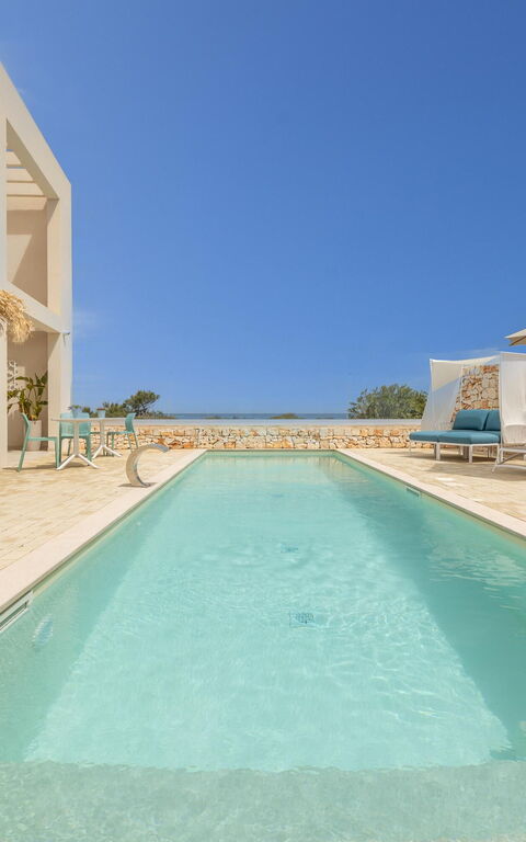 Villa Regina Sul Mare: Building Exterior, Outdoor, Pool