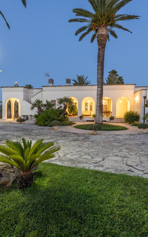 Villa Oasi Di Pace: Building Exterior, Garden, Outdoor