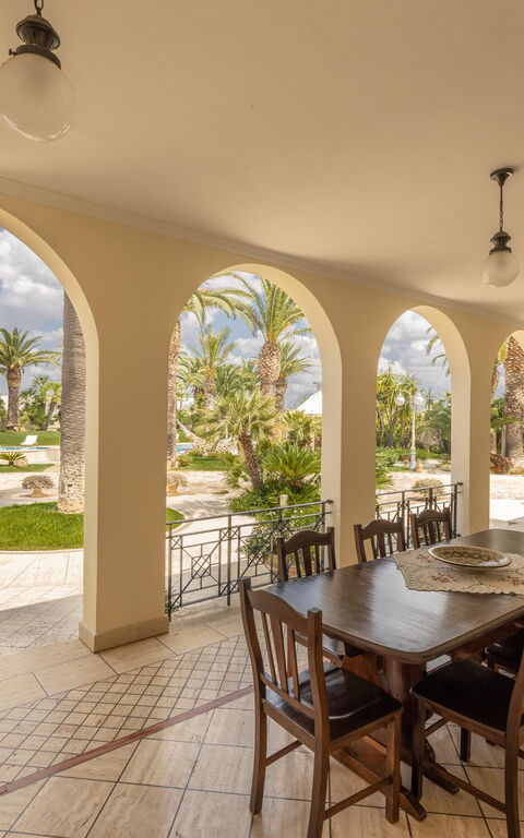 Villa Oasi Di Pace: Balcony / Terrace / Patio, Building Exterior, Outdoor