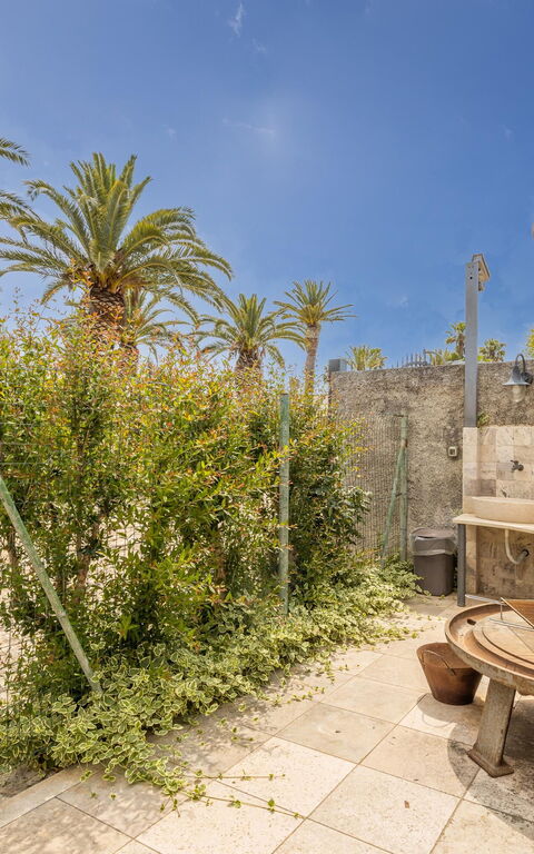 Villa Oasi Di Pace: Balcony / Terrace / Patio, Building Exterior, Outdoor