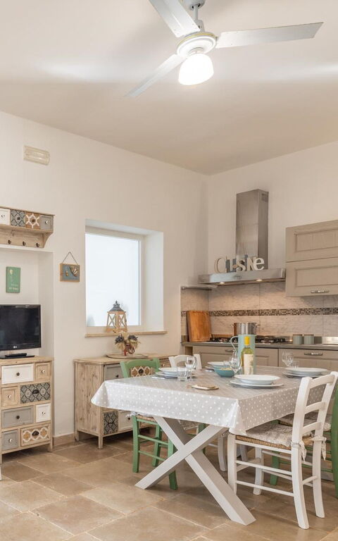 Villa Lampu Di Luce: Dining Room, Kitchen, Living Room