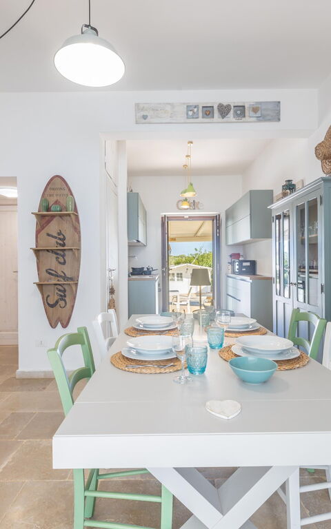 Villa Lampu Di Luce: Dining Room