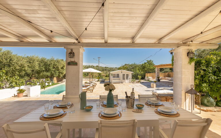 Villa Lampu Di Luce: Balcony / Terrace / Patio, Building Exterior, Outdoor, Pool