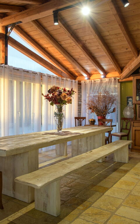 Villa Irida: Dining Room, Kitchen, Living Room