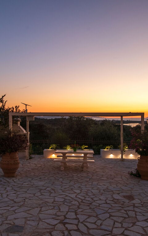 Villa Irida: Outdoor, Scenic View