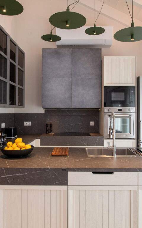 Villa Eleas Ikos: Kitchen