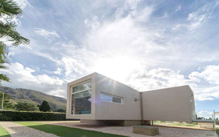 Villa Pizzolungo: Building Exterior, Outdoor