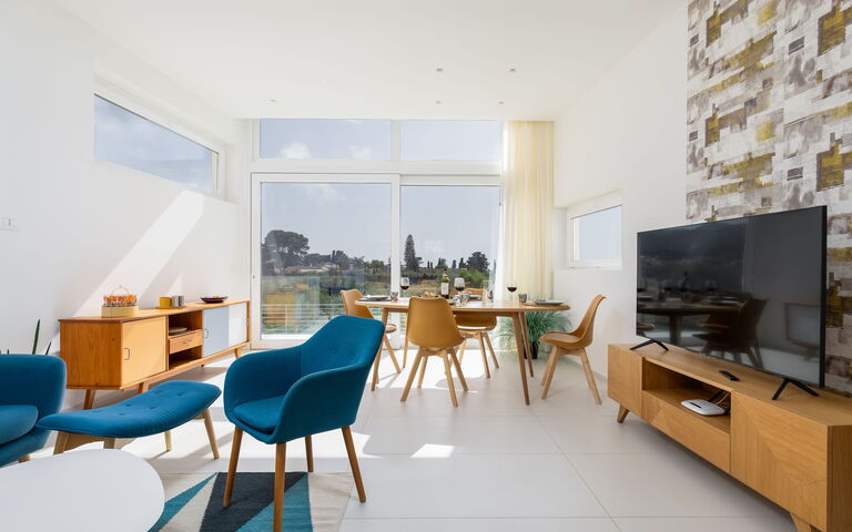 Villa Pizzolungo: Dining Room, Living Room
