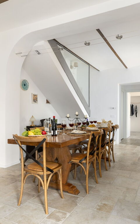 Villa Anna: Dining Room