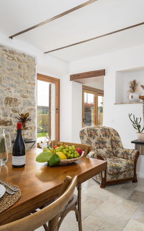 Villa Anna: Dining Room