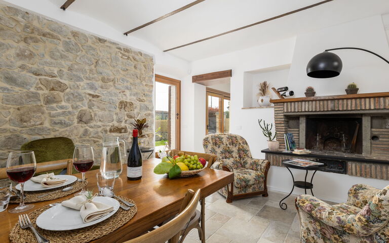 Villa Anna: Dining Room