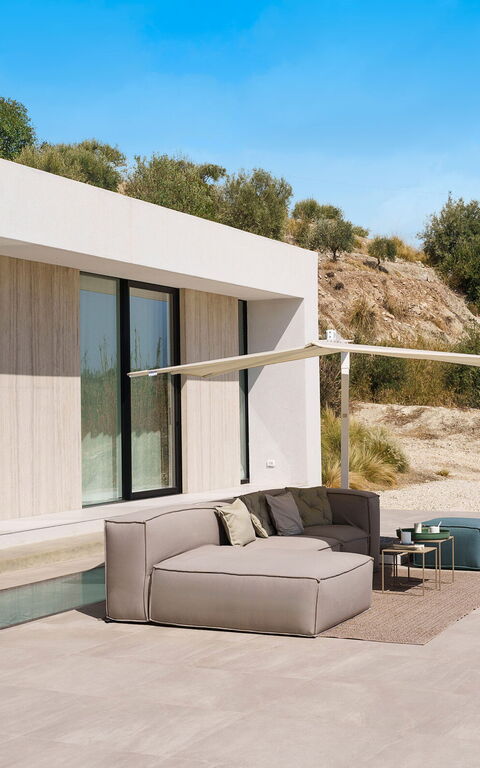 Villa Calypso: Balcony / Terrace / Patio, Building Exterior, Outdoor