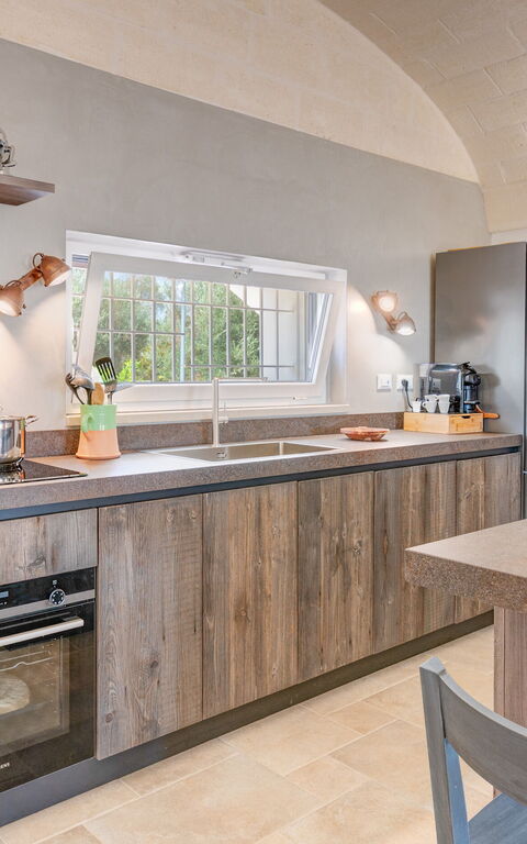 Trulli di Luccio: Dining Room, Kitchen