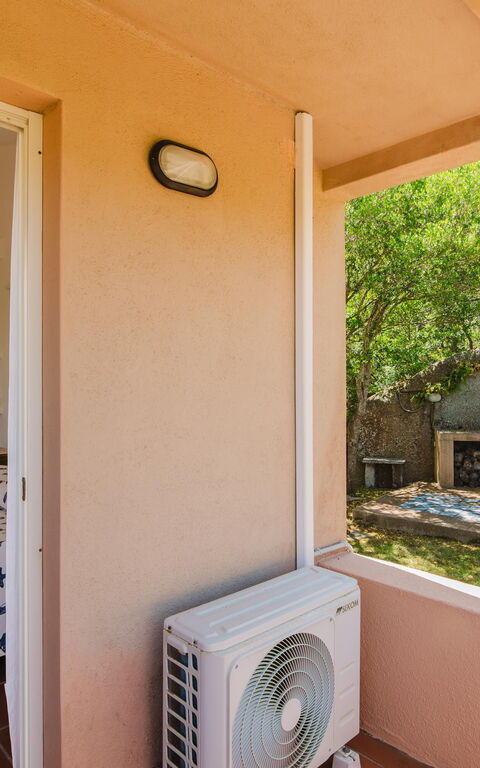 Villa Cala Serena: Balcony / Terrace / Patio, Building Exterior, Outdoor