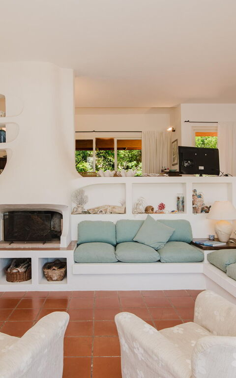 Villa Cala Serena: Living Room