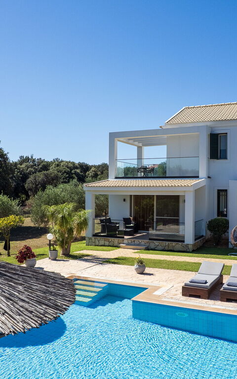 Villa Carreta: Building Exterior, Garden, Outdoor, Pool