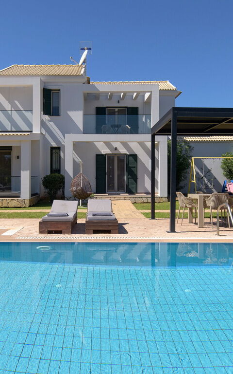 Villa Carreta: Building Exterior, Outdoor, Pool