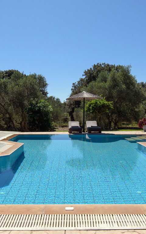 Villa Carreta: Building Exterior, Outdoor, Pool