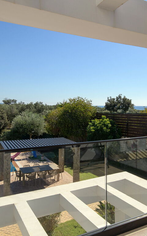 Villa Melitti: Balcony / Terrace / Patio, Building Exterior, Outdoor, Pool