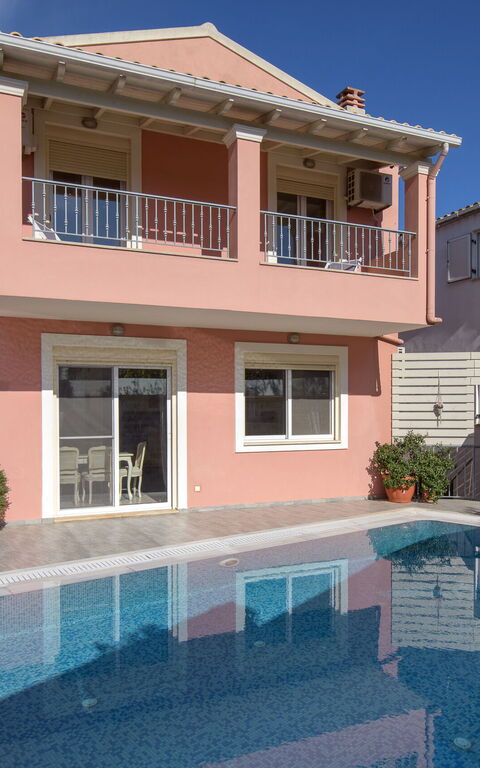 Doctor'S House: Building Exterior, Outdoor, Pool