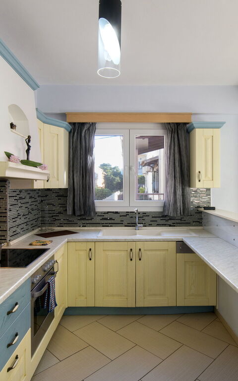 Doctor'S House: Kitchen