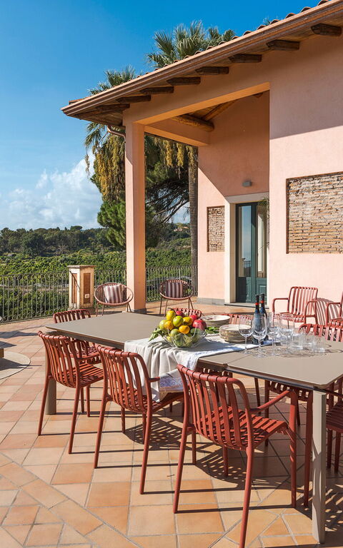 Villa Agrume: Balcony / Terrace / Patio, Building Exterior, Outdoor