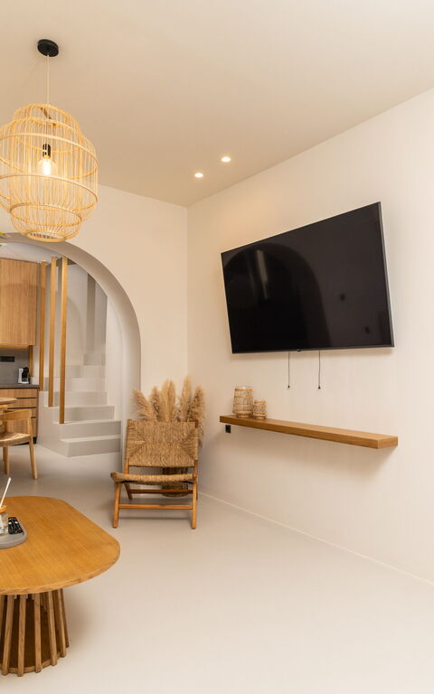 Lofos Horizon Villa: Living Room