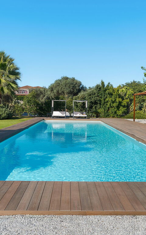 Muna Retreat: Building Exterior, Outdoor, Pool